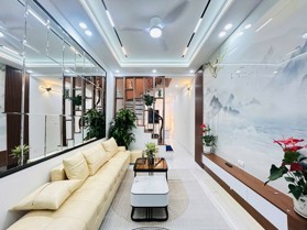 Bán nhà đẹp phố Giáp Nhất 💥 Khu sầm uất ngày đêm – 40m2 x 4 tầng full nội thất chỉ tầm 6.x tỷ