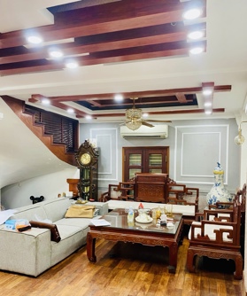 LÕI TÂY HỒ – 56M² FULL THỔ CƯ – CÁCH 1 NHÀ RA Ô TÔ TRÁNH – NGÕ THÔNG BÀN CỜ  . 18 TỶ