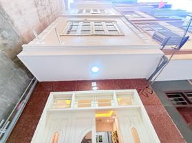 Cầu Giấy 38m² x 5T, 11,9 tỷ, nhà đẹp full nội thất, ngõ nông, gần ô tô, sổ nở hậu đẹp