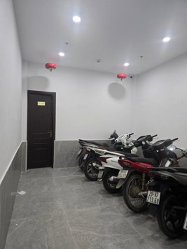 Bán Nhà Yên Hòa. Cầu Giấy. 7 Tầng Thang Máy. DT 64m2. MT 4.1m. Giá 14.9 Tỷ.