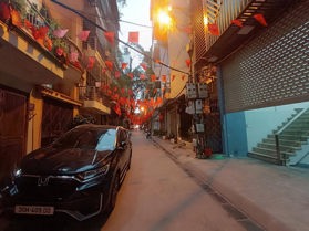 BÁN NHÀ ĐƯỜNG TÔ VĨNH DIỆN. 45M2 - 8 TẦNG. THANG MÁY. LÔ GÓC.
