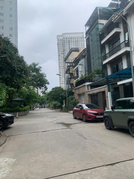 BÁN NHÀ PHÚ THƯỢNG. TÂY HỒ PHÂN LÔ. 2 MẶT NGÕ Ô TÔ. 121M 5 TẦNG MT 6 - 36 TỶ