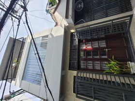 Nhà Đẹp Lô Góc Hẻm Xe Hơi Đỗ Cửa Ngày Đêm - Hàng Xóm CityLand.