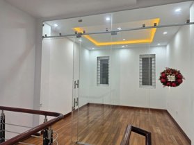Bán Nhà Lê Trọng Tấn. Thanh Xuân. Ô Tô. DT 53m2. MT 3.8m. 4 Tầng. Giá 16.7 Tỷ. 