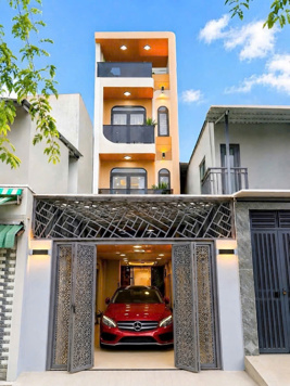 Bán nhà phố Full nội thất cao cấp Chuyên Dùng 9, Quận 7, DT 4,1 x29m. Giá 14,5 tỷ