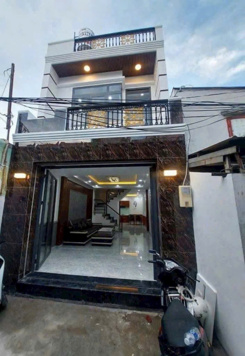 Cần cho thuê nhà nguyên căn hẻm 118 Nguyễn Thị Thập, Q7, DT 4 x15m. Giá 15 triệu