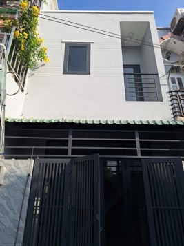Nhà mới xây, giá tốt, khu dân cư hiện hữu