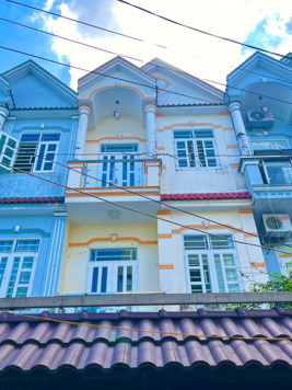 Bán nhà hẻm xe hơi 1806 Huỳnh Tấn Phát, Nhà Bè, Dt 4 x16m, 3 lầu. Giá 5,9 tỷ
