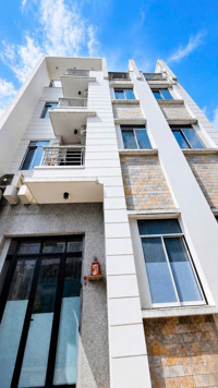 Căn hộ dịch vụ QUẬN 11, Nguyễn Thị Nhỏ, 128 m2, Dòng tiền 600 tr, 11.3 tỷ