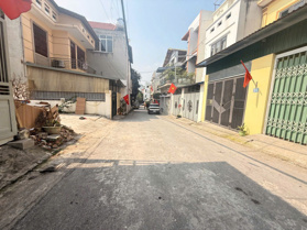 Bán lô đất đẹp phố Nguyễn Biểu, Vĩnh Yên DT 111m2 MT 6,94m cách bệnh viện đa khoa tỉnh 300m 3,75 tỷ