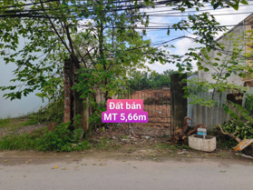 Gia đình cần tiền bán nhanh lô đất kinh doanh trục chính Làng Bầu 91.3m2 MT 5,66m nở hậu giá 2,4 tỷ