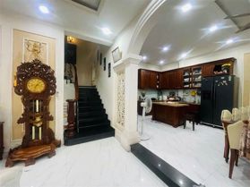 BÁN BIỆT THỰ HÀ HUY GIÁP - An PHÚ ĐÔNG - 110M2 NGANG 7.5M - 4 TẦNG 6PN - NHỈNH 11 TỈ