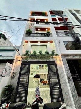 NHÀ 5 TẦNG TÂN CHÁNH HIỆP – FULL NỘI THẤT, 4PN, Ô TÔ ĐỖ TRƯỚC NHÀ