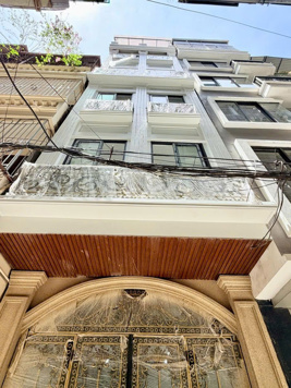 CHO THUÊ CHDV/ HOMESTAY Ở QUAN NHÂN 147M2 X 7 TẦNG 12 PHÒNG FULL ĐỒ