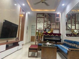 Nhà phân lô Nguyễn Viết Xuân 45m2 x 4T, 2 mặt thoáng, ngõ gần phố, 11.9 tỷ