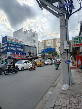 Bán nhà 4 tầng mới cứng gần mặt tiền ngay Vincom Nguyễn Xí, Bình Thạnh - DT 4x15m. Giá 11 tỷ 8