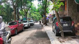 BÁN NHÀ PHỐ TRỊNH CÔNG SƠN TÂY HỒ, NHÀ MỚI, NGÕ THÔNG THOÁNG, GẦN HỒ