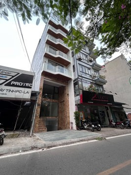 BÁN TÒA NHÀ MẶT PHỐ TRẦN ĐẠI NGHĨA. 90M2 - 8 TẦNG. THANG MÁY. THÔNG SÀN. KINH DOANH.