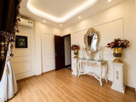     🔥 LONG BIÊN – 30M RA ĐÀM QUANG TRUNG – NHÀ ĐẸP 5 TẦNG – DÒNG TIỀN 9TR/THÁNG!