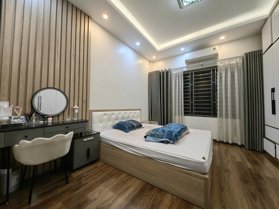 Bán Nhà Mặt Phố Kẻ Vẽ. Bắc Từ Liêm. Ô Tô. Vỉa Hè. DT 65m2. MT 4m. 4 Tầng. Giá 22.9 Tỷ.