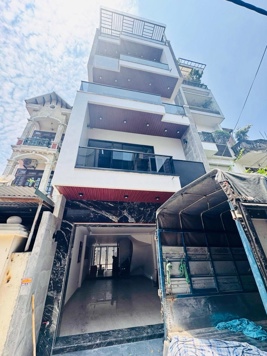 HOA HẬU NGÔ GIA TỰ – 115M²x 6T – MT 5.2M – THANG MÁY – GARA 2 Ô TÔ, FULL NỘI THẤT