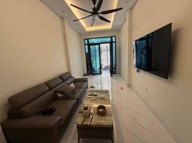 HIẾM – NHÀ DÂN PHÂN LÔ VŨ XUÂN THIỀU – 51M²x5T – 4PN – 2 MẶT NGÕ –CÒN MỚI, Ô CHỜ TM, Ở NGAY