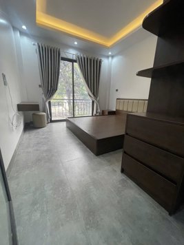 Bán Nhà Lạc Long Quân. Tây Hồ. 5 Tầng Thang Máy. DT 60m2. MT 3.6m. Giá 11.9 Tỷ.