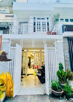 Bán nhà Lê Văn Thọ, Gò Vấp, 64m2, 4PN, hẻm ô tô, 5.98 tỷ