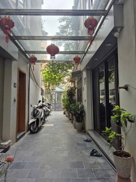 NGUYỄN SƠN– Ô TÔ ĐỖ CỔNG – 48M² – 5 TẦNG – MT 8M – GIÁ 11.5 TỶ – LONG BIÊN