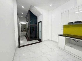 Bán Nhà Xuân La. Tây Hồ. 6 Tầng Thang Máy. Ô Tô. DT 54m2. MT 3.3m. Giá 13.8 Tỷ.