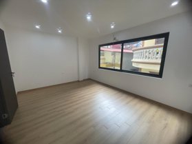 Bán Nhà Dốc Tam Đa. Tây Hồ. 8 Tầng Thang Máy. Ô Tô. DT 50m2. MT 5m. Giá 19.4 Tỷ.
