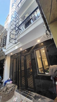 BÁN TÒA NHÀ CHDV PHỐ XÃ ĐÀN. 95M2 - 7 TẦNG. THANG MÁY. 19 PHÒNG KHÉP KÍN.