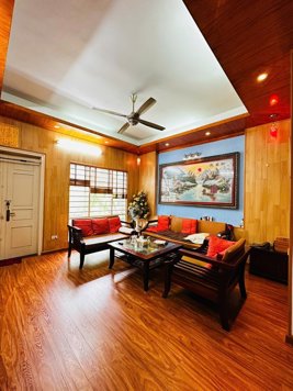 Bán Nhà Xuân La. Tây Hồ. Ô Tô. DT 82m2. MT 4.8m. 4 Tầng. Giá 24.8 Tỷ.