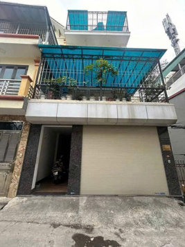 CHO THUÊ NGUYÊN CĂN ĐẦU NGỌC LÂM 70M²x5T – 4PN, ĐỦ ĐỒ – Ô TÔ 7 CHỖ,  VIEW HỒ– 17TR/Th