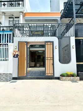 Bán nhà MT Thạnh Lộc 22, Quận 12 - 52m2 - 3PN - 5.5 tỷ TL