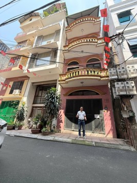 Bán nhà 4 tầng lô góc, phân lô ô tô đỗ cửa, vào nhà, Hoàng Công Chất, 50m2 chỉ 12.8 tỷ.  