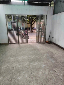 CHO THUÊ NHÀ NGUYÊN CĂN MẶT PHỐ VŨ XUÂN THIỀU – 98M² – 4 TẦNG – 4PN – VỈA HÈ – KINH DOANH, 18tr/th.