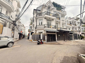 Cho thuê nhà hẻm xe hơi Huỳnh Tấn Phát, Nhà Bè, DT 6 x14m. Giá 15 triệu