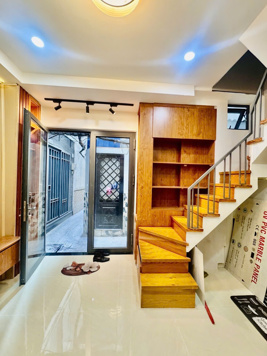 Nhà mới Cao Thắng, QUẬN PHÚ NHUẬN, 3 tầng, 3.2 tỷ