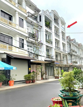 Bán nhà mặt tiền đường số 10 Huỳnh Thị Đồng, Nhà Bè, 3 lầu sân thượng. Giá 8,3 tỷ