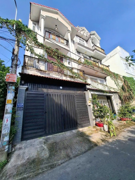 Cho thuê nhà 3 lầu mặt tiền hẻm 6m Đào Tông Nguyên, Nhà Bè. Giá 10,5 triệu