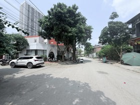 Bán Đất tặng Nhà xinh vuông vắn, giữa trung tâm Phúc Thịnh, Võ Nguyên Giáp, VĐ3 chỉ 4 đồng