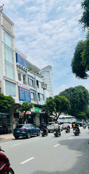 Bán Nhà Mặt Tiền Kinh Doanh Đường Nguyễn Trãi, Kinh Doanh Sầm Uất, Diện tích 36,8m2, Giá 10,9 Tỷ.