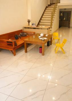 Khuôn tiền hiếm 6.x mặt phố Phúc Thịnh 45m² mt 4m, 4 tầng, kinh doanh, vỉa hè rộng ô tô dừng đỗ.