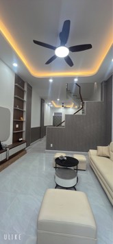 Nhà 4 tầng, 4 phòng ngủ, hẻm xe tải Thạnh Lộc Quận 12 giá 6.5 tỷ