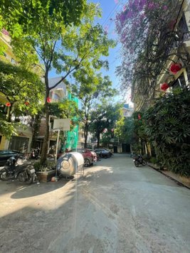 Bán Nhà KĐT Đại Kim. Hoàng Mai. Ô Tô. Vỉa Hè. DT 51m2. MT 4m. 4 Tầng. Giá 23.3 Tỷ.