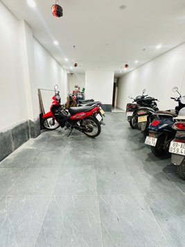 Bán Nhà Giải Phóng. Hoàng Mai. 7 Tầng Thang Máy. Ô Tô. DT 75m2. MT 4.7m. Giá 15.7 Tỷ