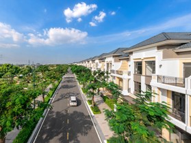 Verosa Park 75m² đối diện công viên, 1 trệt 3 lầu, hướng Đông Nam, giá 14,5 tỷ