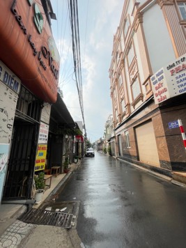 Bán nhà MT Nguyễn Thị Nhuần, An Phú Đông, Q.12, 125m2, ngang 5m, 4pn, 9.9 tỷ