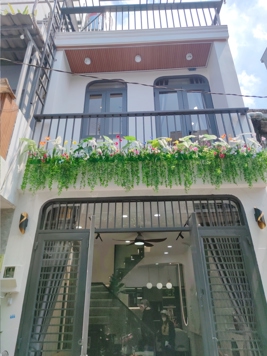 Bán nhà Gò Vấp 4.15 tỷ, 2 tầng 2PN full nội thất, hẻm xe hơi gần Lotte Mart  + 